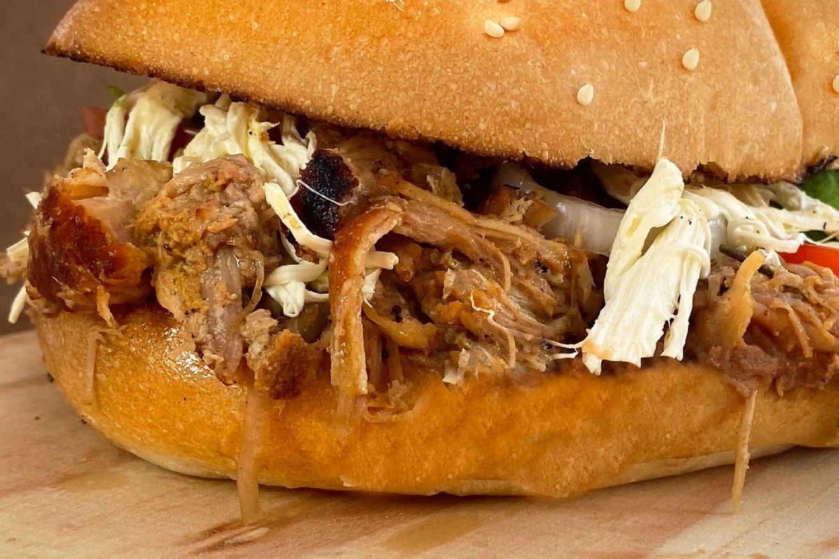Crockpot Pulled Pork ready to serve