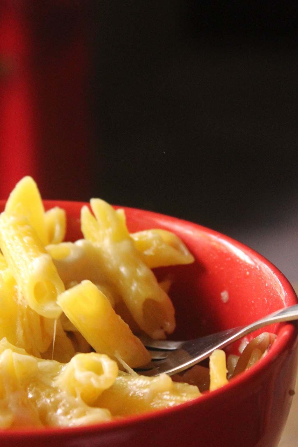 Close up of baked macaroni and cheese