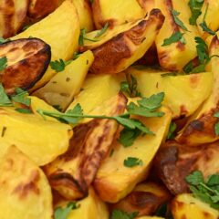 Crispy Garlic Parmesan Potatoes