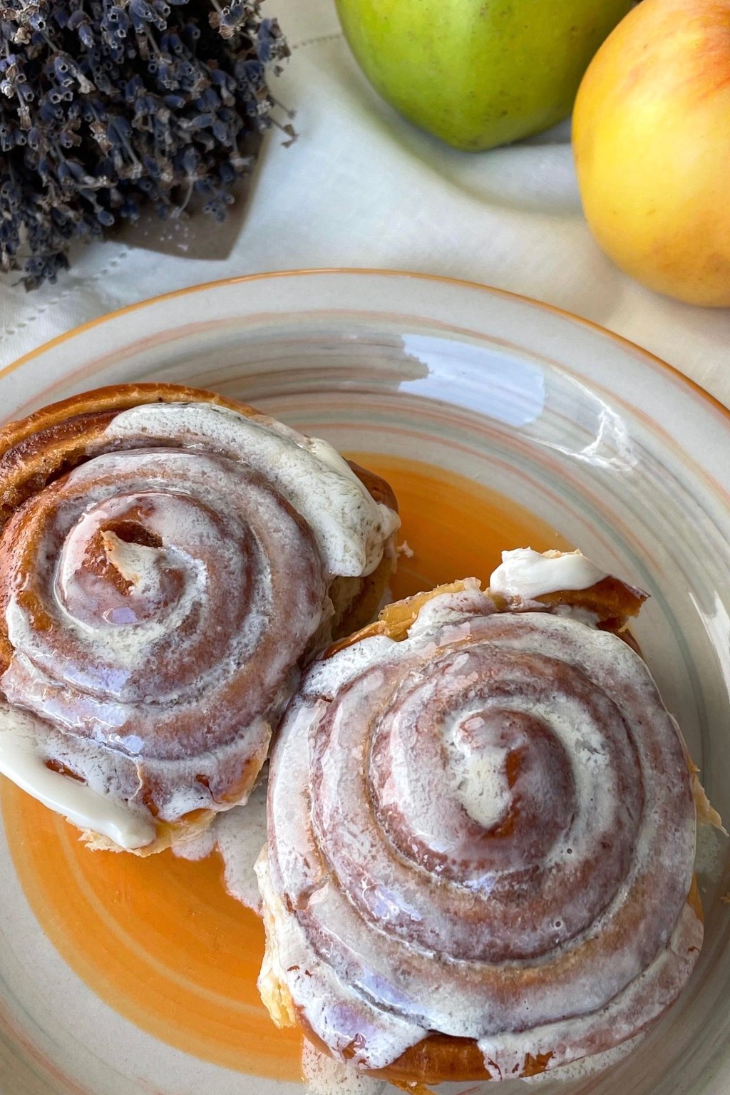 Close up of apple pie cinnamon rolls